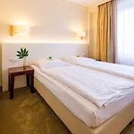 Relexa Stuttgarter Hof 4* Berlin