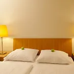 Relexa Stuttgarter Hof Otel Berlin