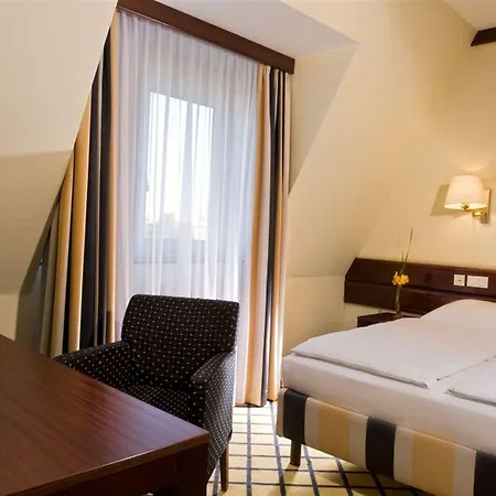 Relexa Stuttgarter Hof 4*